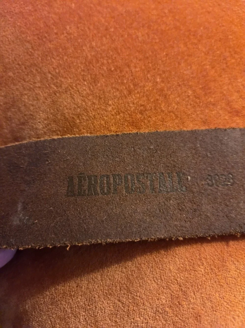 Vintage Aeropostale men’s distressed leather belt Size M/L